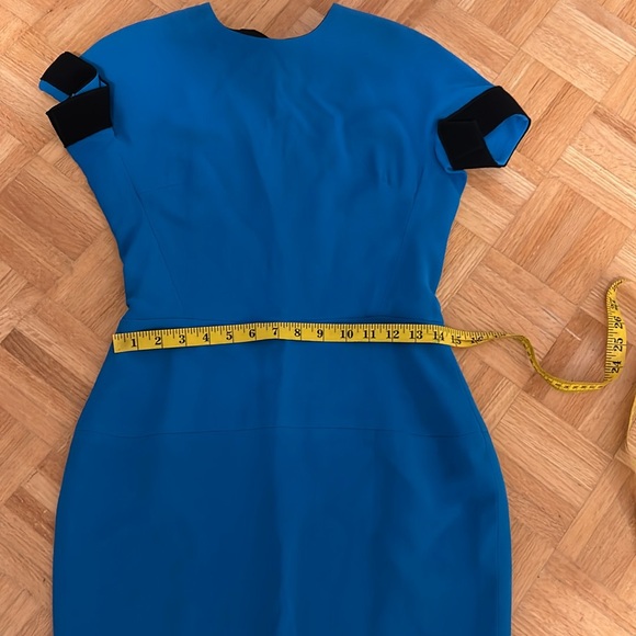 Victoria  Beckham - Picture 3 of 15